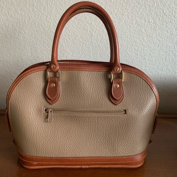 Handbag - Picture 3 of 7